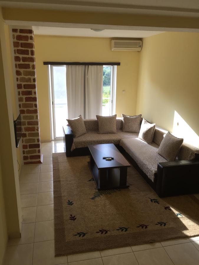 Casa Agata Lägenhet Ulcinj Exteriör bild