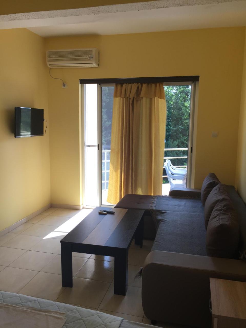 Casa Agata Lägenhet Ulcinj Exteriör bild