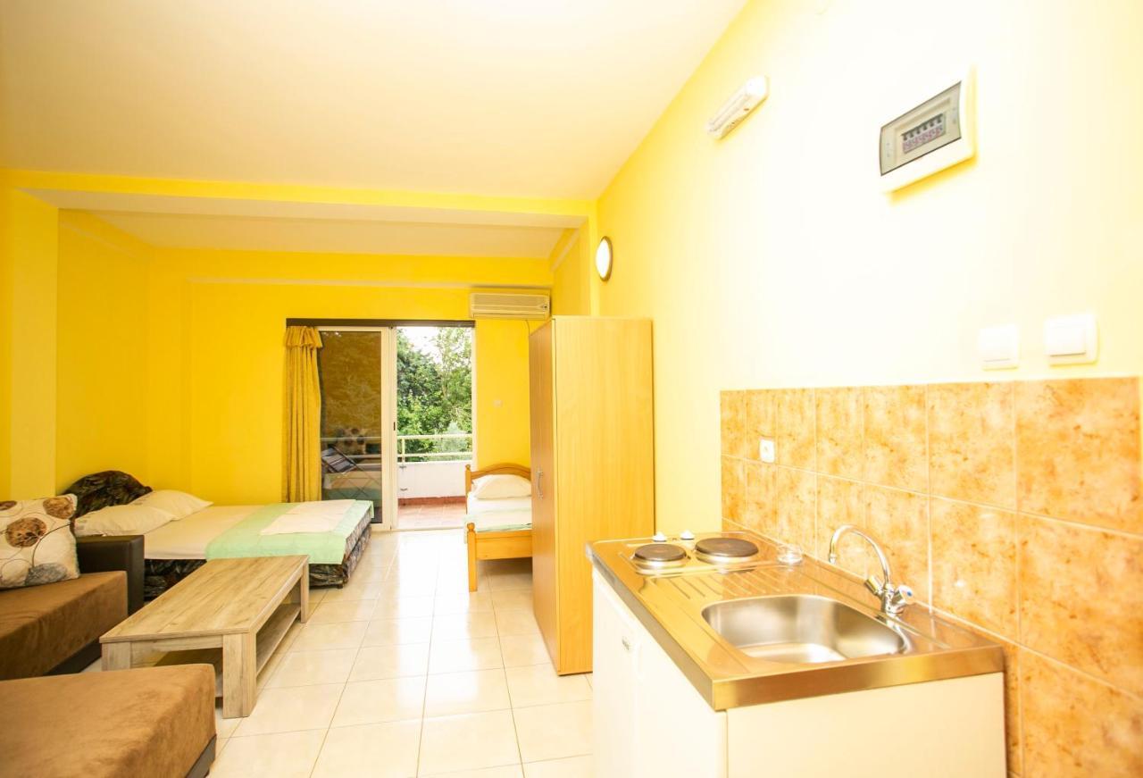 Casa Agata Lägenhet Ulcinj Exteriör bild