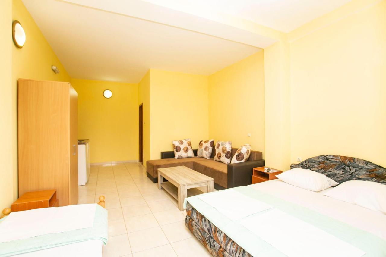 Casa Agata Lägenhet Ulcinj Exteriör bild