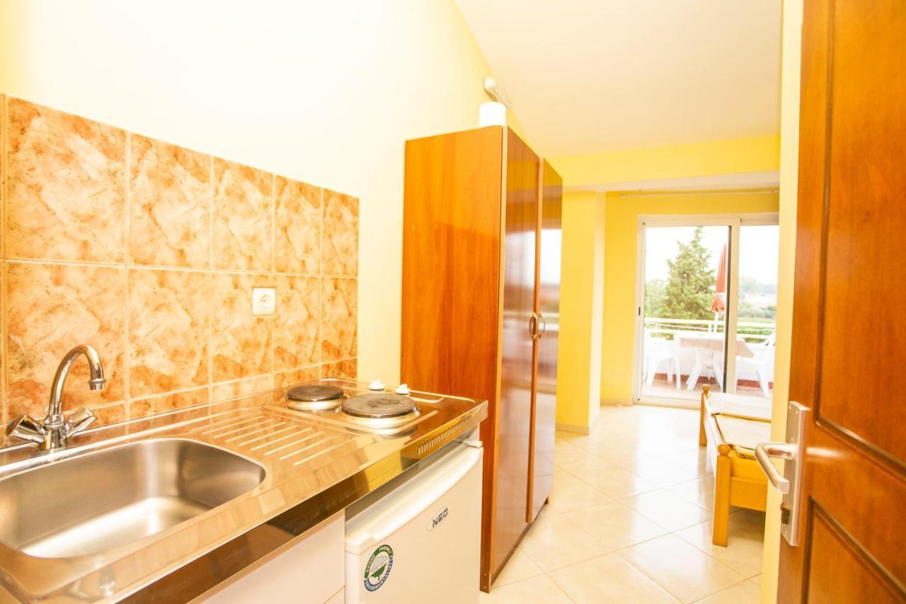 Casa Agata Lägenhet Ulcinj Exteriör bild